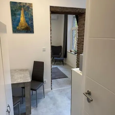 Gemuetliche Kleine Mit Balkon Aachen