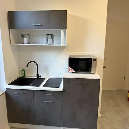 Gemuetliche Kleine Mit Balkon Apartment Aachen